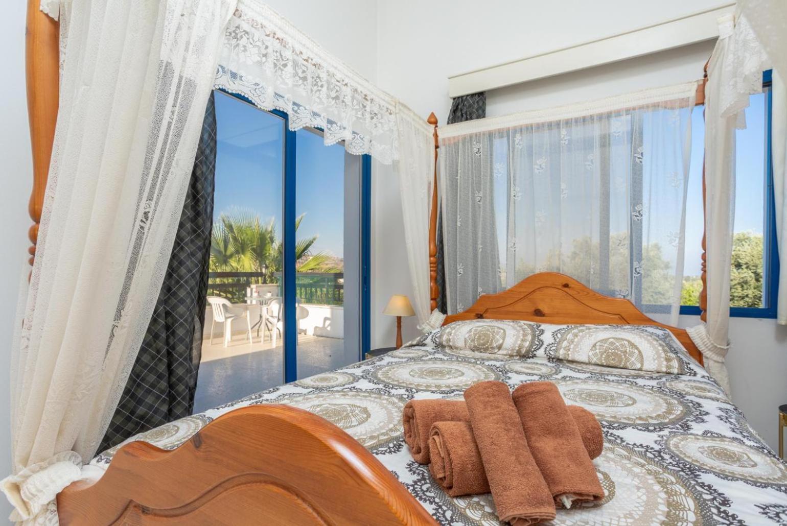 Villa Charoula Pente Pafos Dış mekan fotoğraf